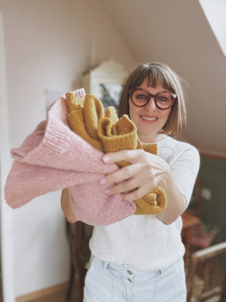 Doorli Shortsleeve – elegantes Kurzarm-Shirt, top down gestrickt